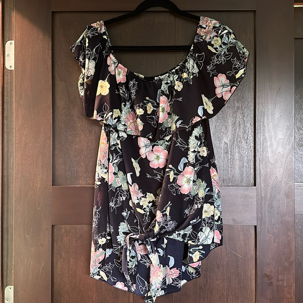 CY tie flowy shirt